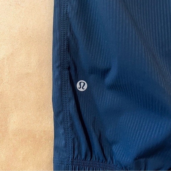 Lululemon | NWT Dance Studio Crop II (Unlined 20") Pants Nocturnal Teal Size 2 - Picture 13 of 15